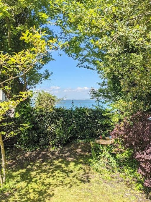 Ferienwohnung Cliffside Cowes  Exterior foto